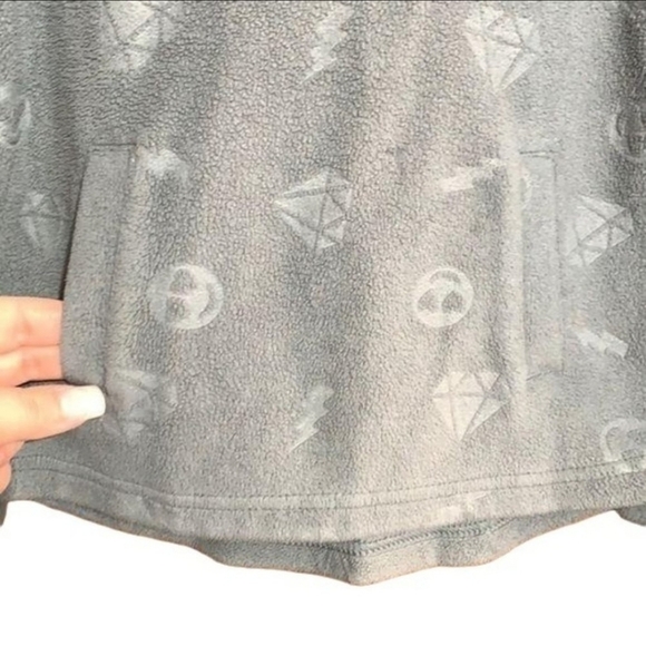 Athletic Works Grey Fleece Sweatshirt Girl's Medium 7-8 Smiley Face Lightening - Picture 5 of 7